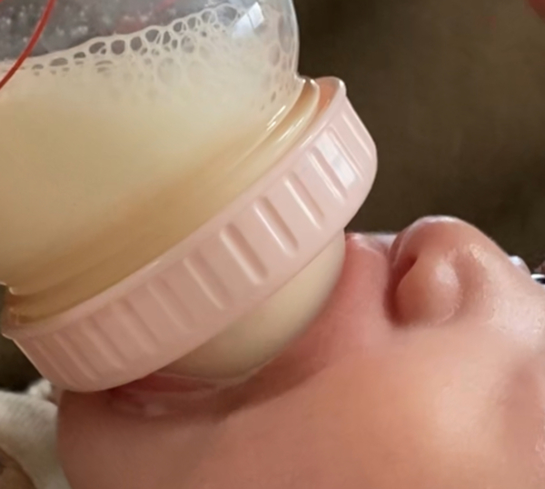 母乳相談室　哺乳器の詳細画像